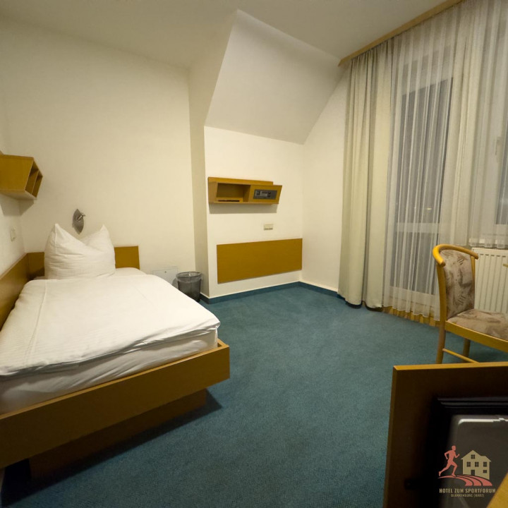 Einzelzimmer mit Terrasse